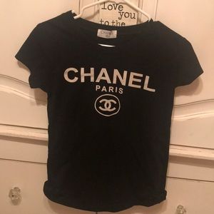 Chanel black t shirt